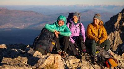 Bergfreundinnen: Abenteuer wilder Balkan (3/3): Allein durch die Nacht