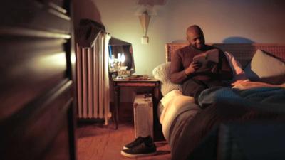 Buchzeit: "Die geheimste Erinnerung der Menschen" von Mohamed Mbougar Sarr 