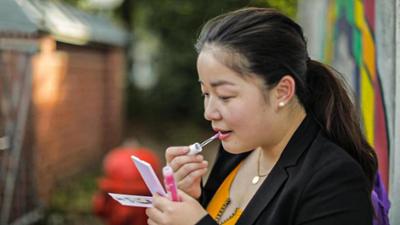 Buchzeit: "Die kleinen Lügen der Ivy Lyn" von Susie Yang