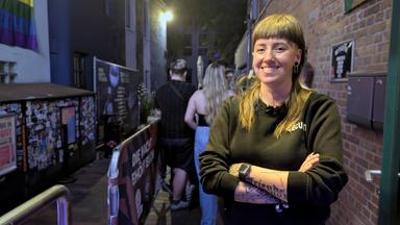 Die Nordreportage: Der Türsteher und die Türsteherin