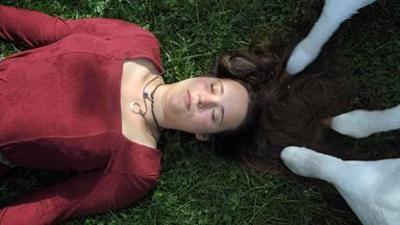 DocuMe: Rosina. Ein Leben mit Tieren