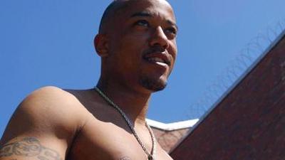 Dokumentarfilm: Die Honigfalle – Eine wahre Geschichte über Liebe, Lügen und das FBI