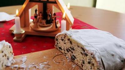 Esskulturen: Torten, Stollen und Pandoro - Weihnachtskuchen in Europa