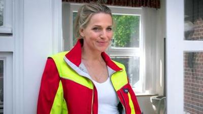 Fernsehfilm: Praxis mit Meerblick - Alte Freunde