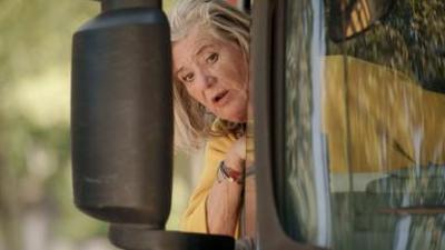 Fernsehfilm: Karla, Rosalie und das Loch in der Wand