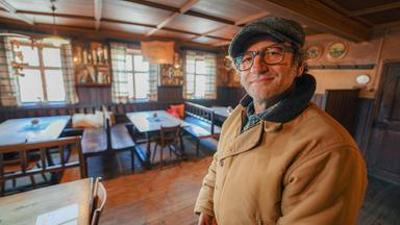 freizeit: Schmidt Max und die geretteten Dorfwirtschaften