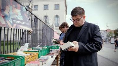 Geschichte: Die Stasi im Kinderzimmer Geschichte: Die Stasi im Kinderzimmer