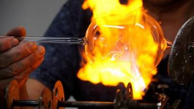 Kulturdoku: Christbaumschmuck und Weihnachtsland - Die Glasbläser von Lauscha