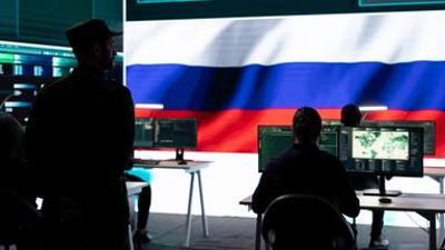 Kulturzeit: Desinformation: Russlands Attacke im Netz