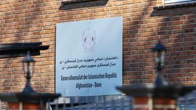 Kulturzeit: Die Taliban - Mit Diplomatenkoffer unterwegs in Deutschland