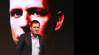 Kulturzeit: Umstritten: Springer Verlag ehrt Peter Thiel