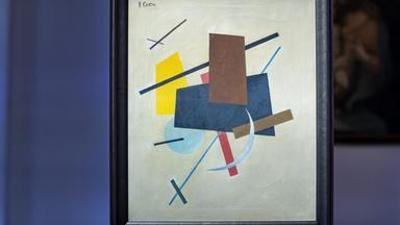 Kunst + Krempel: Ein Gemälde, eine Schatulle und eine graziöse Porzellanfigur