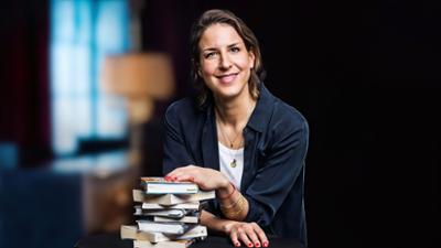 Literaturclub: Romanhelden mit ADHS und ein Booktok-Hit