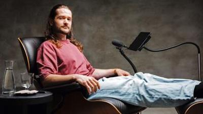 nano: Ich werde von einer KI therapiert | NANO Doku