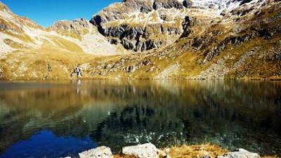 Natur: Alpenseen - Stille Schönheit am Ursprung des Wassers