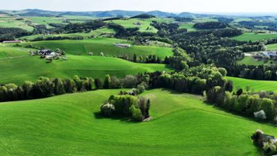 Österreichs schönste Täler: Die Bucklige Welt - aus der Reihe "Österreichs schönste Täler" Österreichs schönste Täler: Die Bucklige Welt - aus der Reihe "Österreichs schönste Täler"