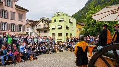 Politik und Gesellschaft: Die Schweiz – Land der Genossenschaften