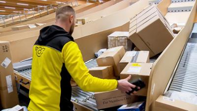 Politik und Gesellschaft: Geschäfte im Retourgang