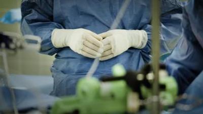 Politik und Gesellschaft: Wenn Ärzte Fehler machen – Wer hilft den Patienten?