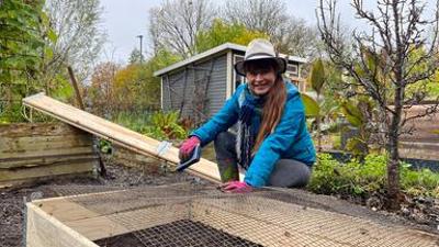 Querbeet: Hochbeet erneuern