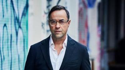 Rechtsanwalt Vernau: Versunkene Gräber