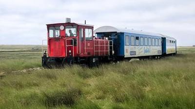Reise: Die Inselbahn Wangerooge Reise: Die Inselbahn Wangerooge