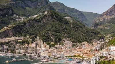 Reise: Roadtrip durch Süditalien - Amalfi, Vesuv und Neapel mit Sarazar