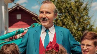 Spielfilm: Papa Moll