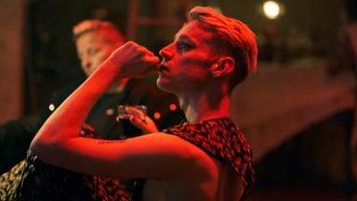 Spielfilm: Femme
