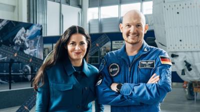 Sternstunde Philosophie: Olivia Röllin spricht mit dem Astronauten Alexander Gerst.  