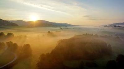 Über Österreich: Die dritte Erkundung - Der Norden