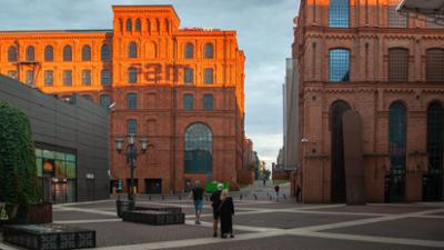 Von der Fabrik zur Kunst (3/4)