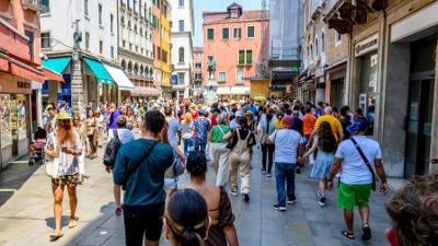 alpha-demokratie weltweit: Perspektiven des Tourismus