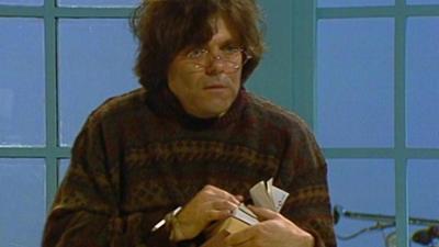 Bon Courage: Folge 5/39: Besitzanzeigende Begleitwörter; Fragen mit "est-ce que" Bon Courage: Folge 5/39: Besitzanzeigende Begleitwörter; Fragen mit "est-ce que"