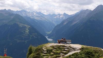 Die Tuxer Alpen im Jahreskreis