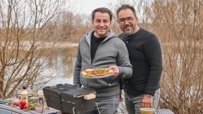 Grillen mit Ali und Adnan: Picknick-Grillen Grillen mit Ali und Adnan: Picknick-Grillen