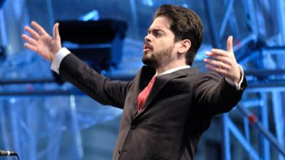 Klassik am Odeonsplatz mit den Münchner Philharmonikern und Lahav Shani: Sergej Rachmaninow: Symphonische Tänze