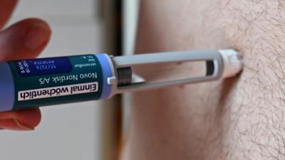 MERYNS sprechzimmer: Allheilmittel Abnehmspritze · Schlank ohne Nebenwirkungen