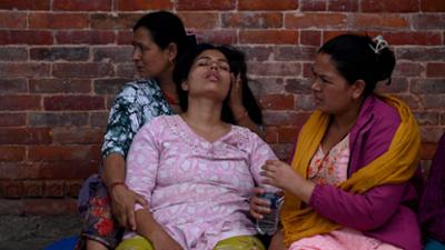 nano: Nepal: Kommen nach der Flut die Krankheiten?