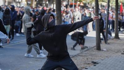 nano: Wut der Jugend: Warum Europa gerade brennt