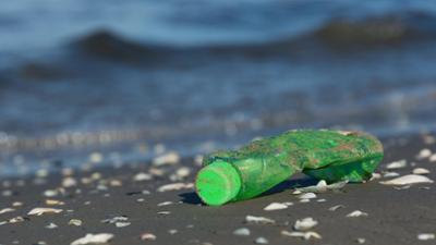 nano: Was folgt nach dem gescheiterten Plastikabkommen? nano: Was folgt nach dem gescheiterten Plastikabkommen?