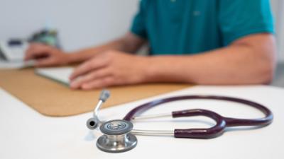 nano: Gesundheitssystem unter Druck