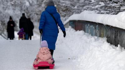 Tagesgespräch: Winterzauber oder Schneechaos: Was haben Sie am Wochenende erlebt?
