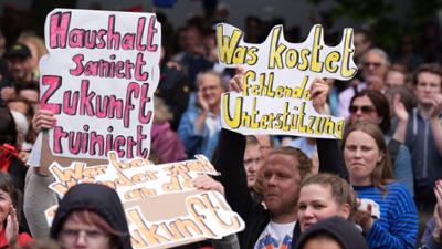 Tagesgespräch: Viele Forderungen, wenig Geld: Was erwarten Sie vom Sozialstaat?