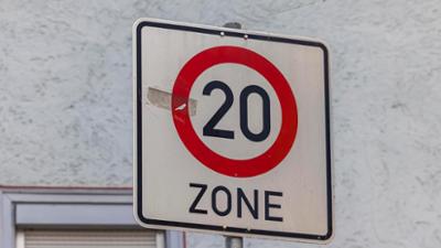 Tagesgespräch: Tempo 20 in der Stadt: Alptraum oder Paradies?