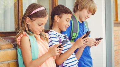 Tagesgespräch: Kein Social Media für Kinder und Jugendliche: Ist das eine gute Idee?