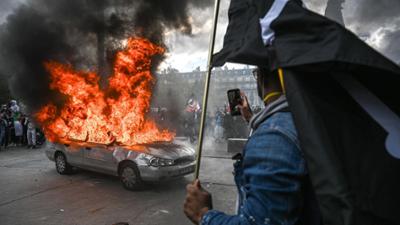 Tagesgespräch: Demos, Gewalt und Verletzte: Wie blicken Sie auf Frankreich?