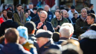 Tagesgespräch: Diskussion um die Brandmauer: Wie soll die Union mit der AfD umgehen?