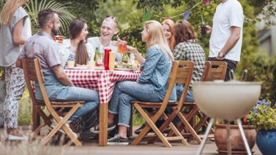 Tagesgespräch: Nebeneinander und Miteinander: Wie gelingt gute Nachbarschaft?