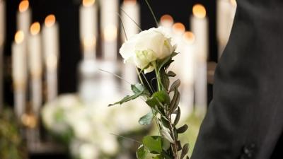 Tagesgespräch: Totenfeier: Wie soll um Sie getrauert werden?